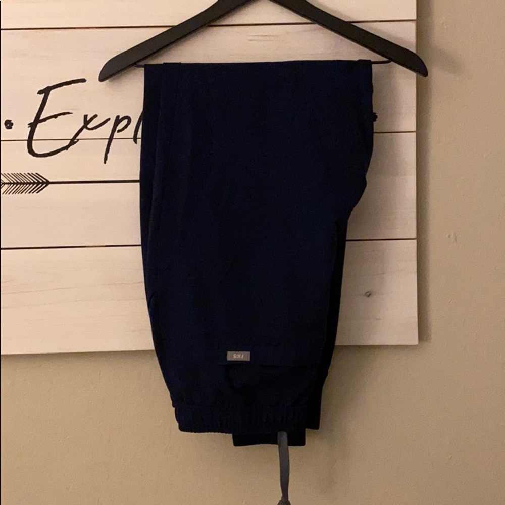 Navy Blue L Figs Men’s Tansen Joggers